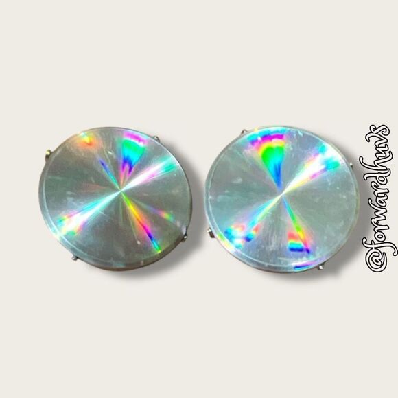 Matching Holographic Unmarked Pins – Unique and Eye-Catching - Picture 3 of 10